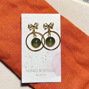 Pearly Olive Bow Earrings